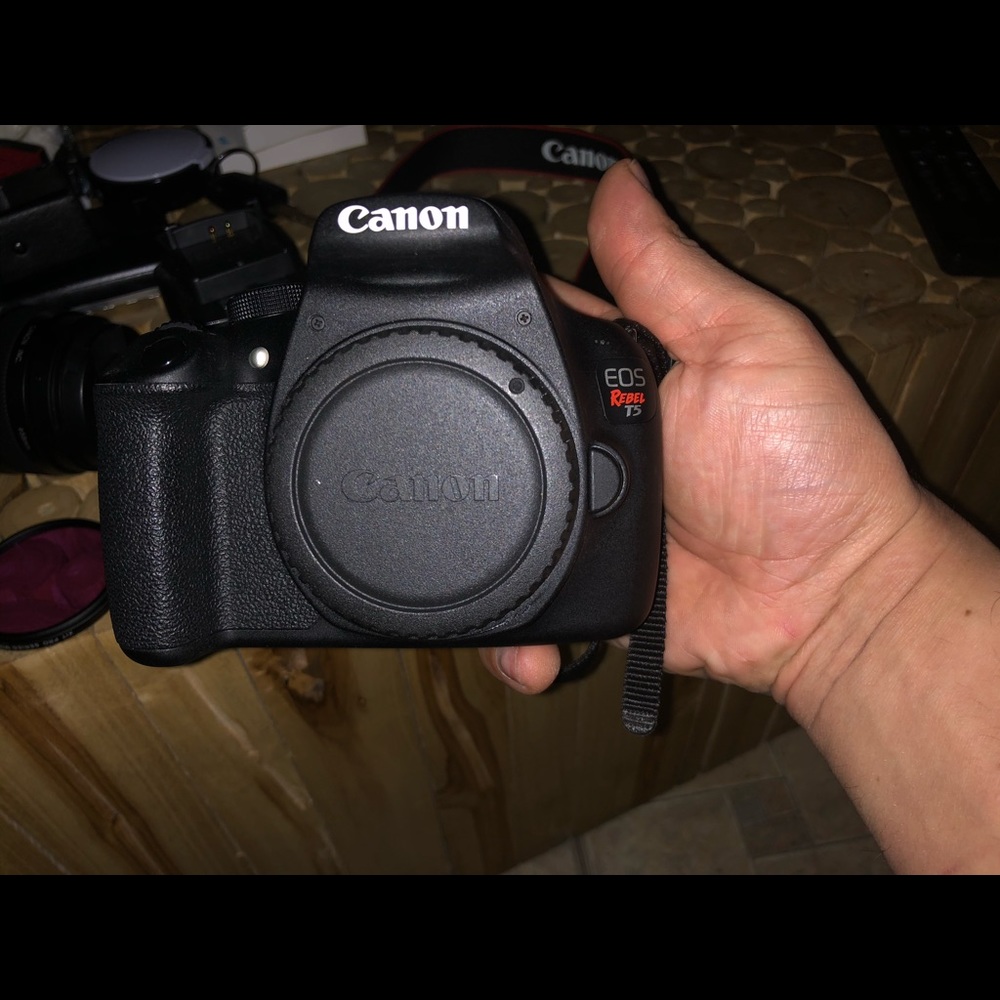 Canon T5